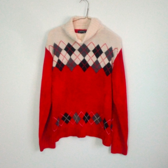 Designers Originals Sweaters - Designers studio originals cute Christmas sweater B1